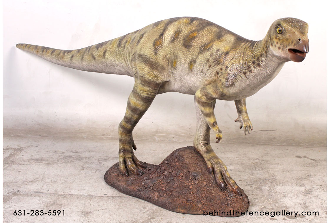 Dinosaur Statue Hypsilophodon
