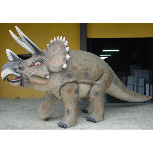 Adult Triceratops Statue