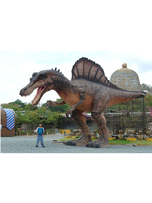 Spinosaurus 16 Ft. - Click Image to Close