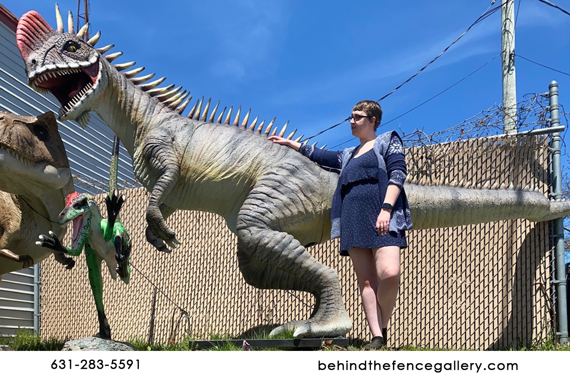Monolophosaurus Statue