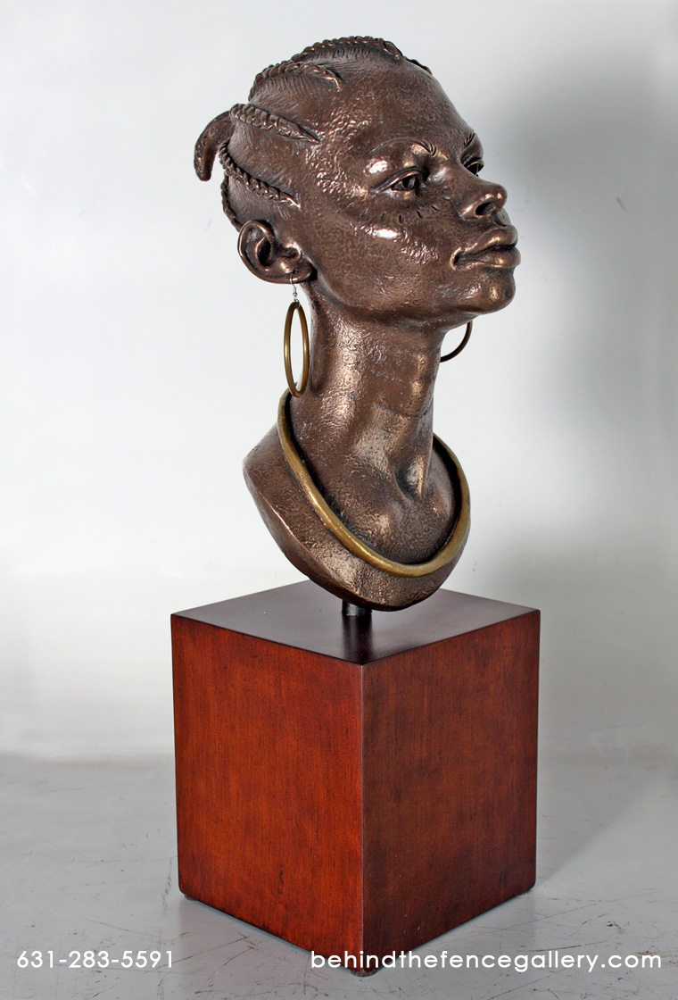 African Head on Square Base Sculpture - Click Image to Close