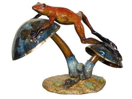 Bronze Frog on Mushroom