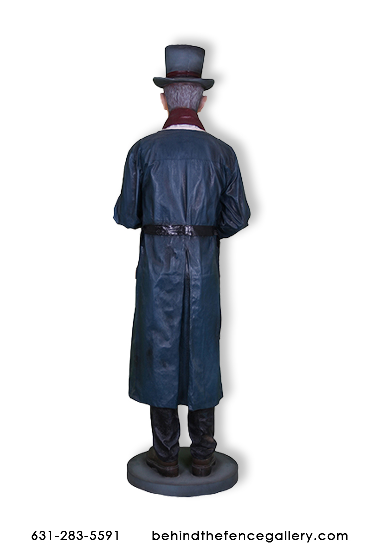 Christmas Caroler Man Statue