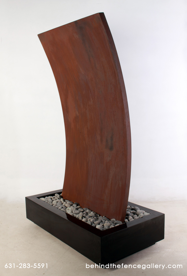 Curved Water Fountain