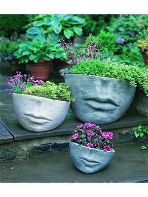 Faccia Planters in 3 sizes