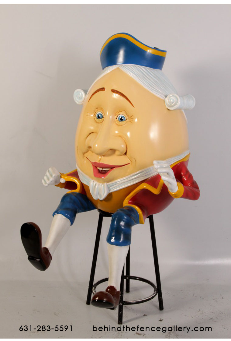 Humpty Dumpty Statue