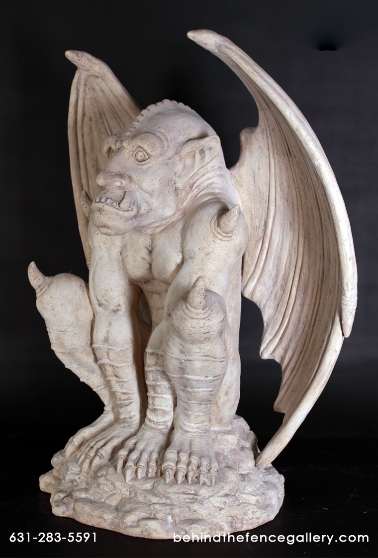 Gargoyle Statue in Roman Stone Finish