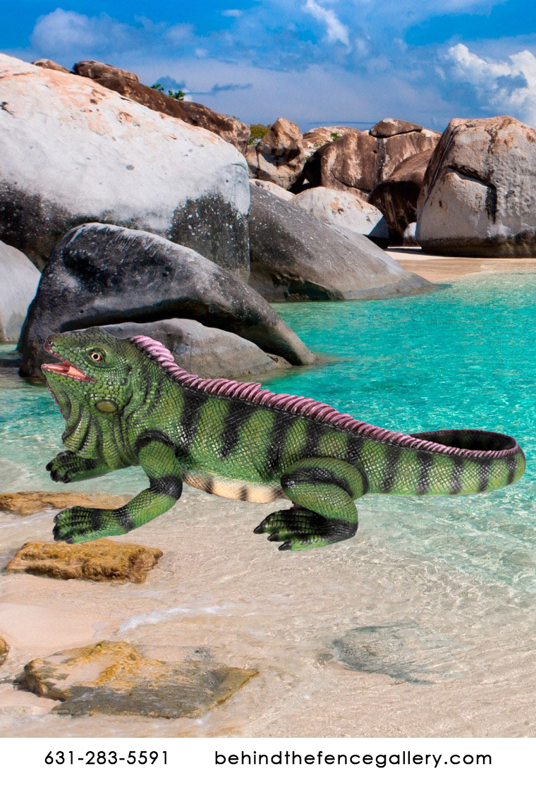 Iguana 24'' Statue
