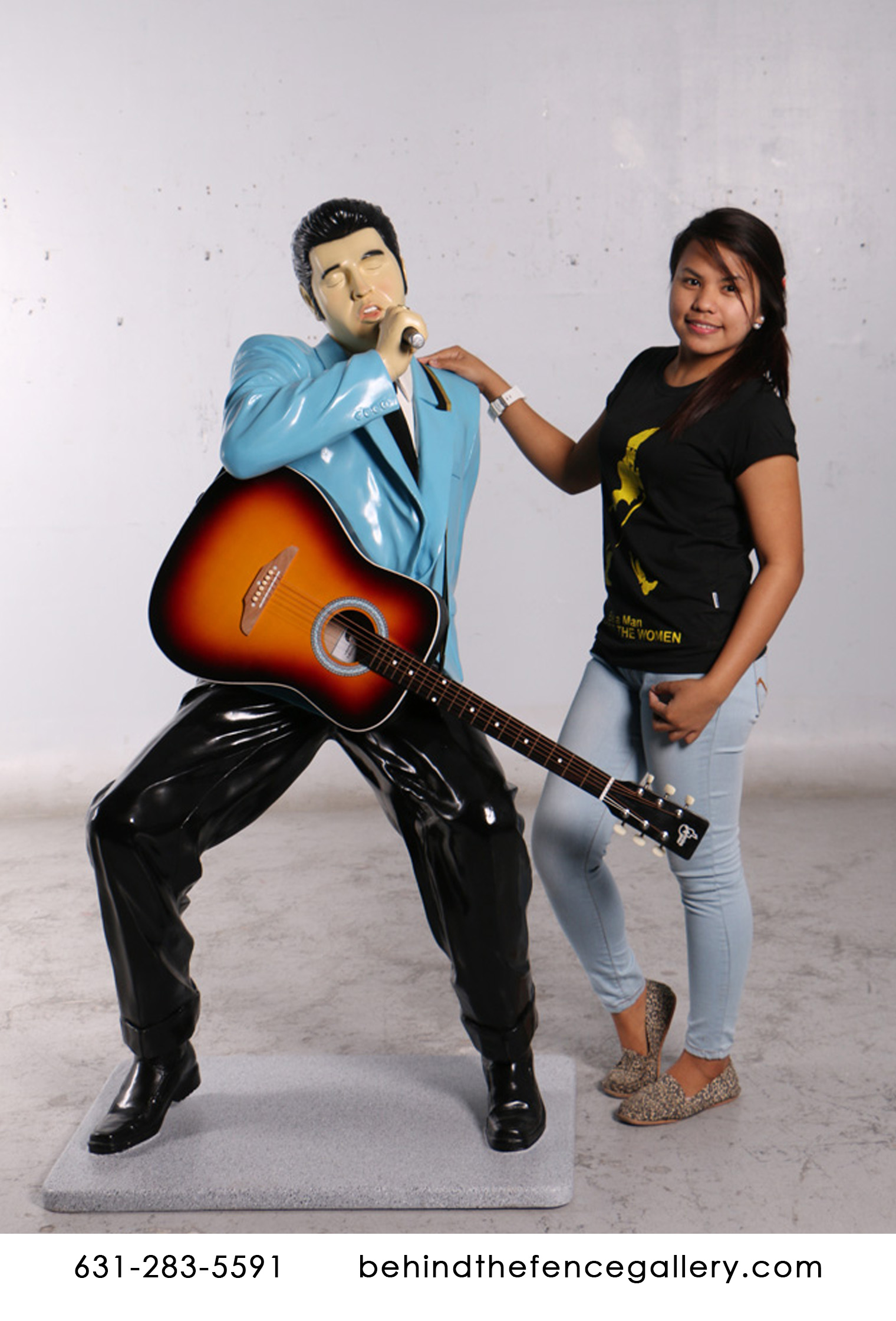 Elvis Singing With Guitar Statue