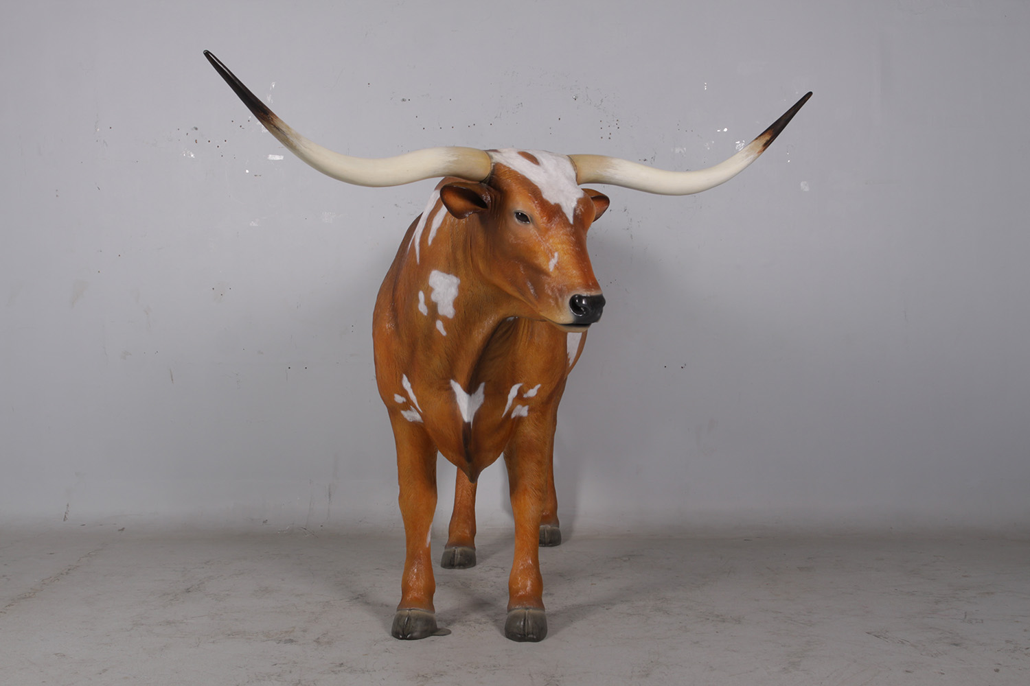 Texas Longhorn Steer Statue