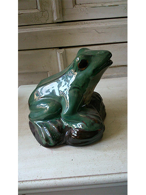Porcelain Frog