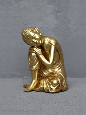 Sleeping Buddha statue